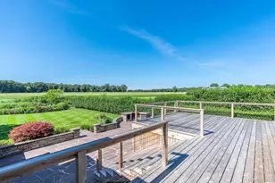 118 Peconic Bay Blvd, Aquebogue, NY 11931 - Photo 27