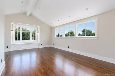 118 Peconic Bay Boulevard, Aquebogue, NY 11931 - Photo 19