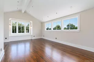 118 Peconic Bay Blvd, Aquebogue, NY 11931 - Photo 19
