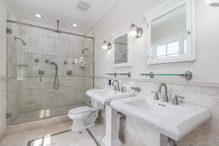 118 Peconic Bay Blvd, Aquebogue, NY 11931 - Photo 17