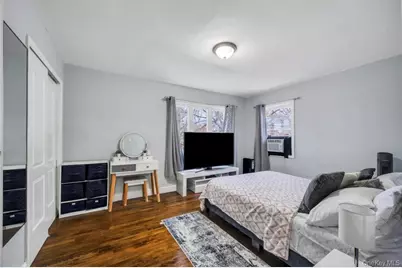 17826 Zoller Road, Springfield Gardens, NY 11434 - Photo 7