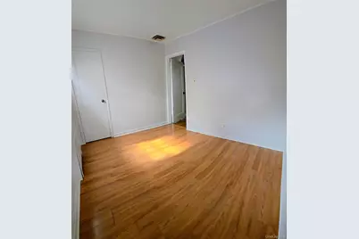 107 Nevada Street, Hicksville, NY 11801 - Photo 11