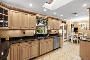 579 Empire Ave, West Babylon, NY 11704 - Photo 7