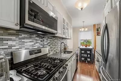 19 William Street #2D, Mount Vernon, NY 10552 - Photo 3