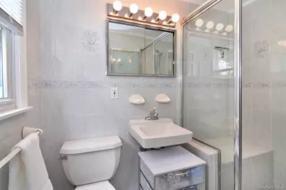 129 Hilldale Road, Dobbs Ferry, NY 10522 - Photo 21