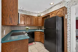 83 Whittier Ave, Merrick, NY 11566 - Photo 5