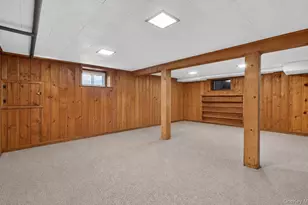 83 Whittier Ave, Merrick, NY 11566 - Photo 19