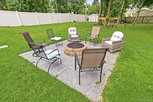 24 Whittier Blvd, Poughkeepsie, NY 12603 - Photo 33