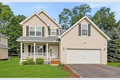 24 Whittier Boulevard, Poughkeepsie, NY 12603 - Photo 1