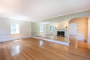 91 Pickwick Rd, Manhasset, NY 11030 - Photo 11
