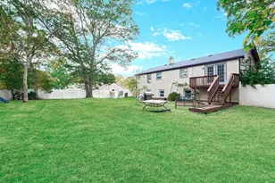33 Winside Ln, Coram, NY 11727 - Photo 23