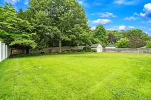 3 Warren Ct, Farmingville, NY 11738 - Photo 43