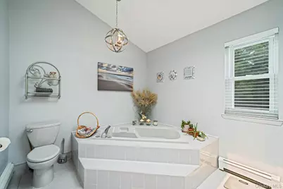 3 Warren Court, Farmingville, NY 11738 - Photo 23