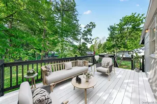 8 Mockingbird Ln, Poughkeepsie, NY 12601 - Photo 21