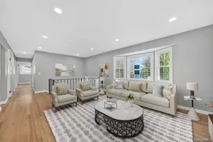 8 Mockingbird Ln, Poughkeepsie, NY 12601 - Photo 3