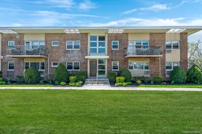 4 Rose Street #1-F1, Oceanside, NY 11572 - Photo 1