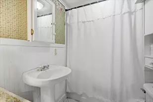 308 Monsell Pl, Greenport, NY 11944 - Photo 21