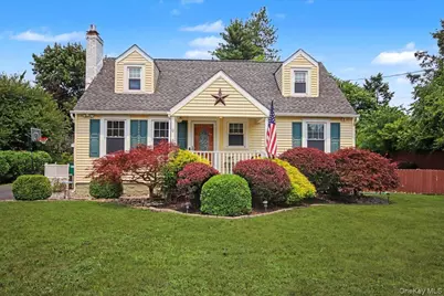 9 Mansion Drive, Hyde Park, NY 12538 - Photo 1