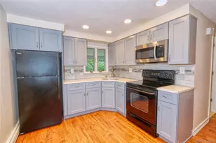1352 Estelle Ct, Seaford, NY 11783 - Photo 15