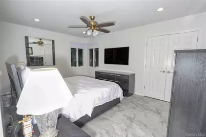1352 Estelle Court, Seaford, NY 11783 - Photo 11