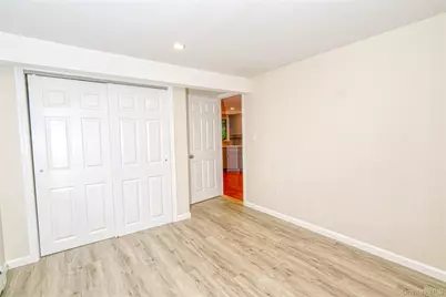 1352 Estelle Court, Seaford, NY 11783 - Photo 17