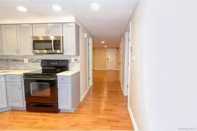 1352 Estelle Court, Seaford, NY 11783 - Photo 21