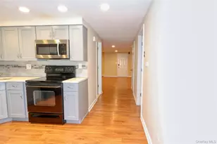 1352 Estelle Ct, Seaford, NY 11783 - Photo 21