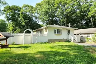 149 Moriches Ave, Mastic, NY 11950 - Photo 3