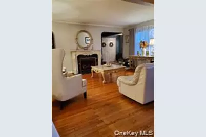 899 Cleveland Street, West Hempstead, NY 11552 - Photo 3