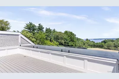 4 Shepherds Lane, Sands Point, NY 11050 - Photo 27
