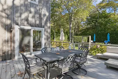 4 Morris Court, Westhampton Beach, NY 11978 - Photo 23