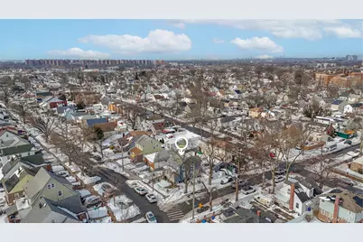 19217 Williamson Avenue, Springfield Gardens, NY 11413 - Photo 13