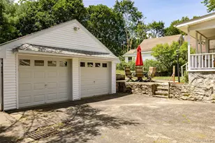 17 Townsend Blvd, Poughkeepsie, NY 12603 - Photo 23