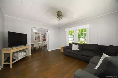 17 Townsend Boulevard, Poughkeepsie, NY 12603 - Photo 7