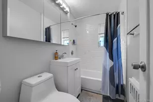 69-23 213th St, Bayside, NY 11364 - Photo 9