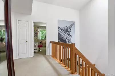 300 Pond View Lane, Smithtown, NY 11787 - Photo 17