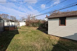 12 E Millpage Dr, Bethpage, NY 11714 - Photo 11