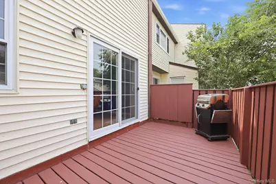 405 Briarwood Court, New Paltz, NY 12561 - Photo 21