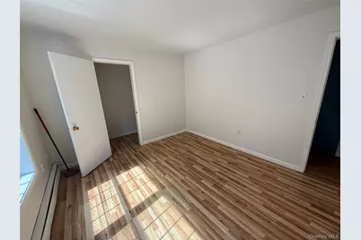 24 Wood Street, Poughkeepsie, NY 12603 - Photo 7