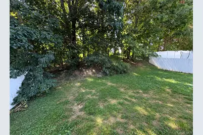 24 Wood Street, Poughkeepsie, NY 12603 - Photo 21