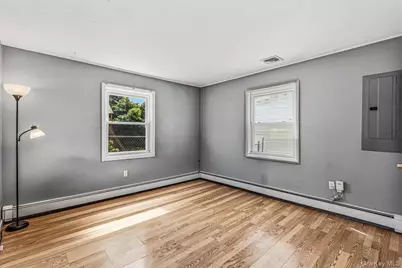 63 Kingfisher Road, Levittown, NY 11756 - Photo 9