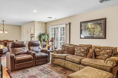 63 Kingfisher Road, Levittown, NY 11756 - Photo 21
