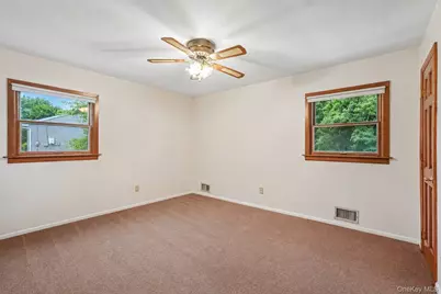 8 Victoria Drive, Nanuet, NY 10954 - Photo 23