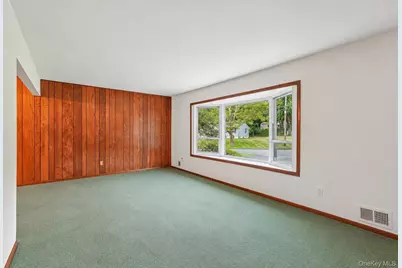 8 Victoria Drive, Nanuet, NY 10954 - Photo 5