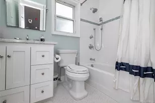 23 Delaware Ave, Long Beach, NY 11561 - Photo 19