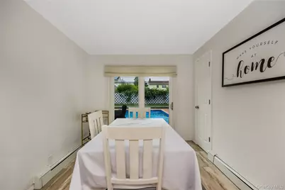 382 Greenbelt Parkway, Holtsville, NY 11742 - Photo 11
