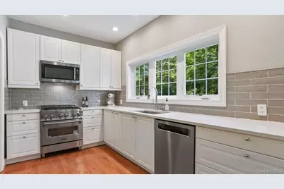 4 Cameli Drive, Wappingers Falls, NY 12590 - Photo 11