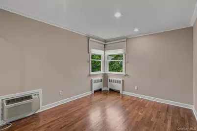 34 Duke Drive, Manhasset Hills, NY 11040 - Photo 25