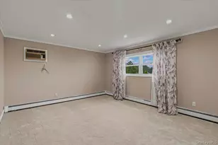 34 Duke Dr, Manhasset Hills, NY 11040 - Photo 33