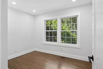 128 Crooked Hill Road, Huntington, NY 11743 - Photo 23
